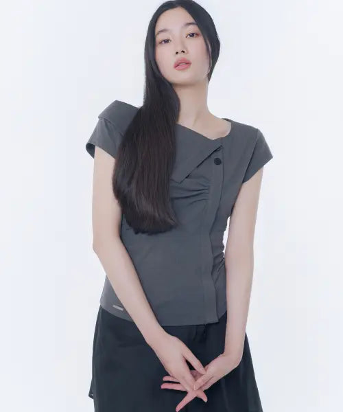 [MISEKI SEOUL] Folding collar shirring top CHARCOAL
