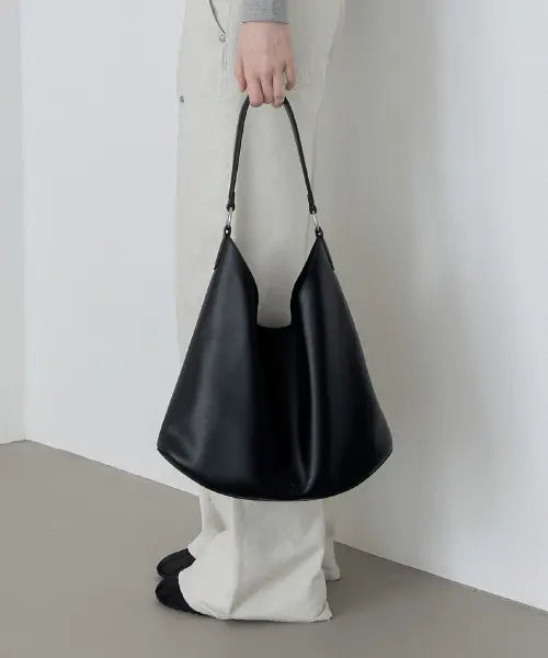 [ECTAR] EC260101 / rova bag - 로바백 [블랙]
