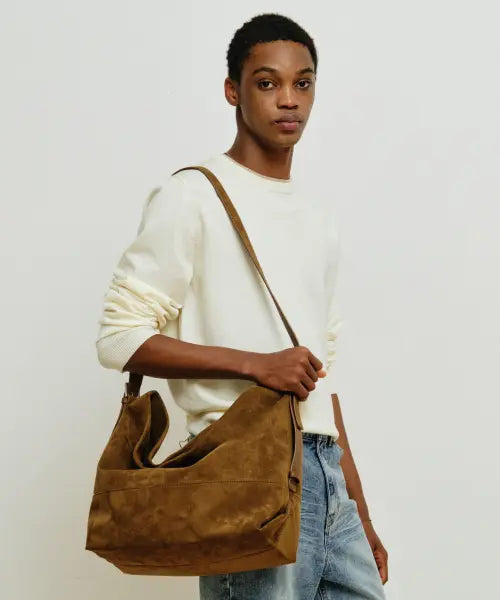 [MINAV] Fashion Planet x Minav Slouchy Suede Bag [Brown] / [패션플래닛X미나브] 슬라우치 스웨이드 백 [브라운]