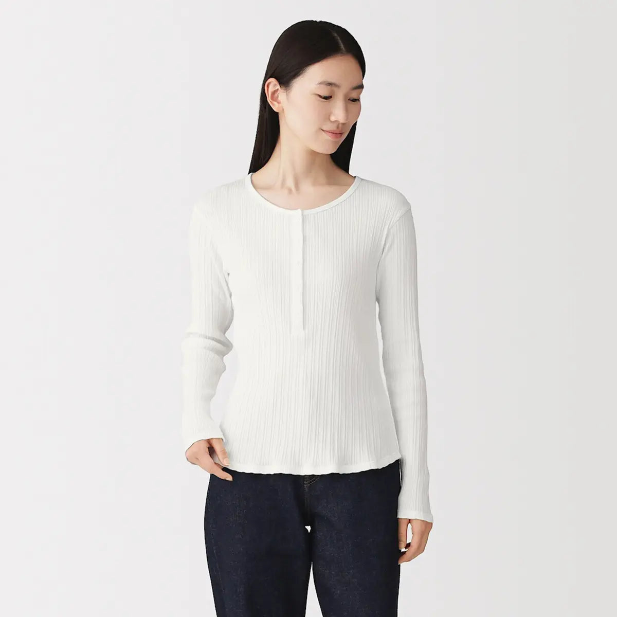 [MUJI] Openwork Henley Neck Long Sleeve T-Shirt / 오픈워크 헨리넥 긴소매 티셔츠