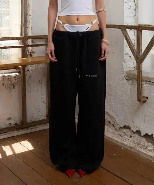 [EYEER] Basic Logo Brief Layerd Sweatpants - Black