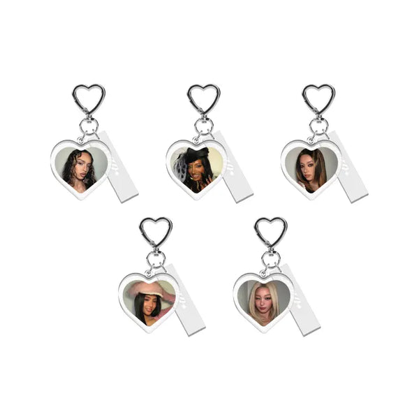 [KATSEYE] Random Selfie Acrylic Keyring