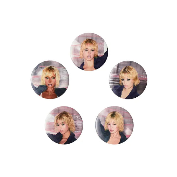 [KATSEYE] Random Photo Pin Badge