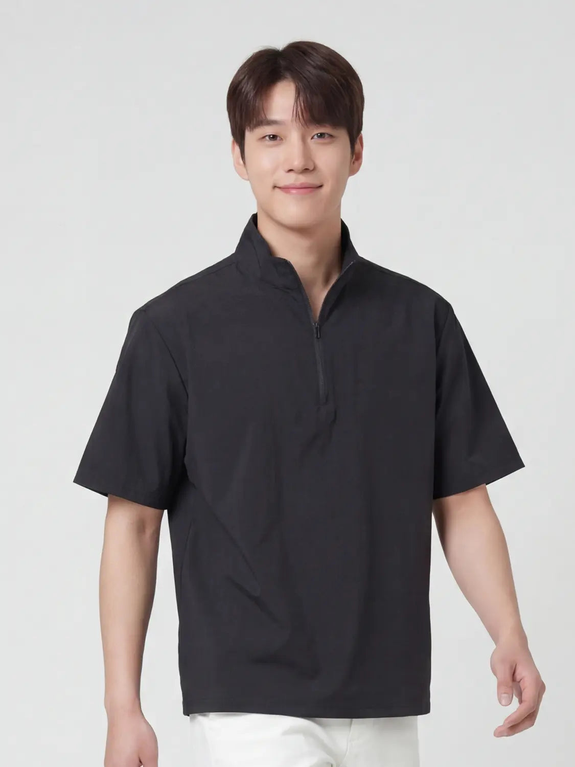 [DAISO] Nylon Spandex Half Zip M (Black) / 나일론스판 하프집(M)(블랙)