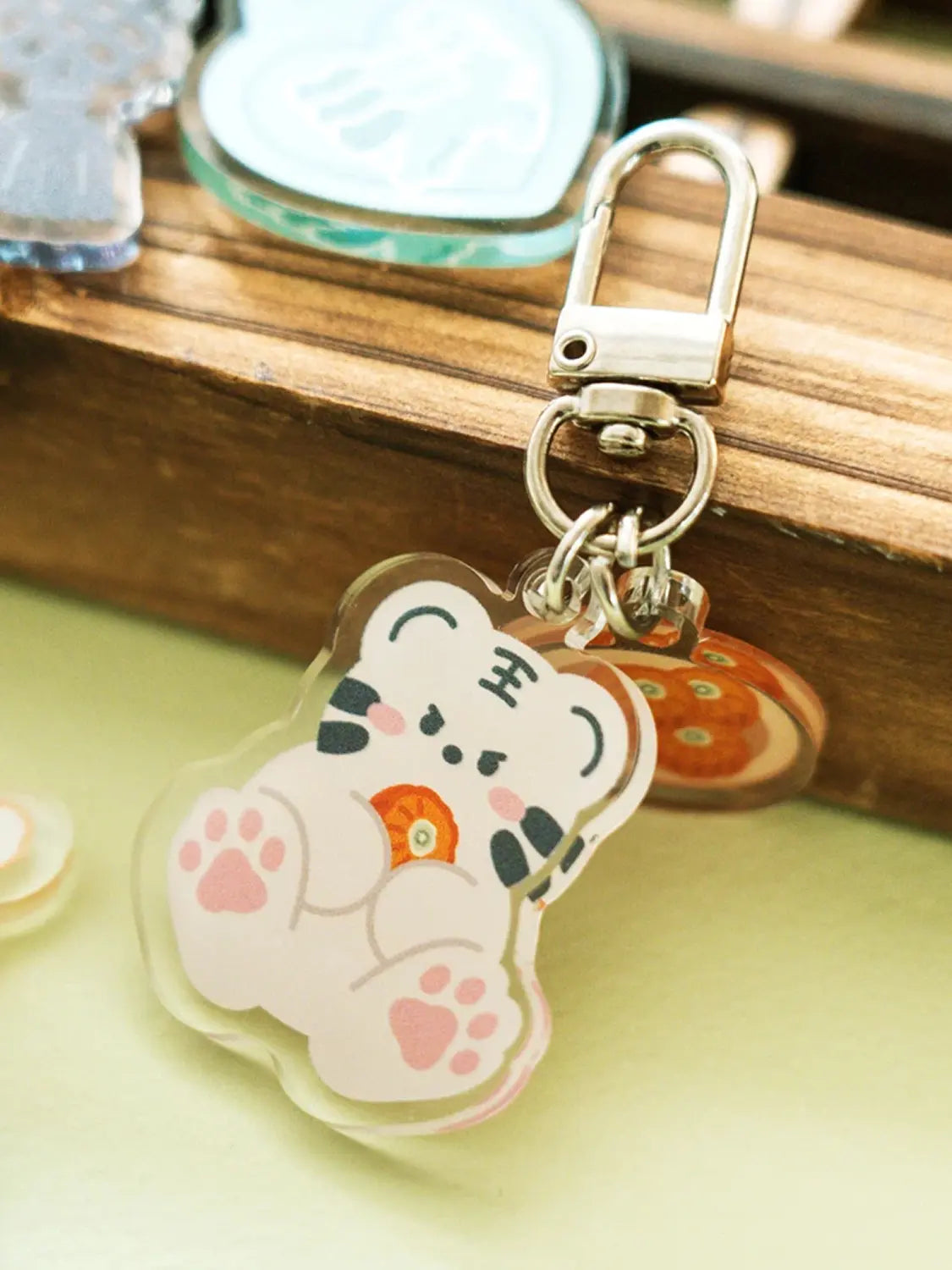 [DAISO] Traditional Acrylic Keychain - Tiger / 전통 아크릴 키링 호랑이