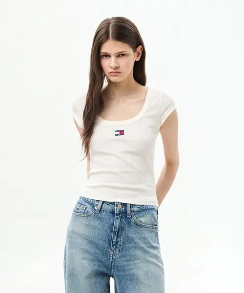 [TOMMY JEANS] TOMMY JEANS / 슬림 립 배지 티셔츠 (T32G6TTO11TWT1YBH)