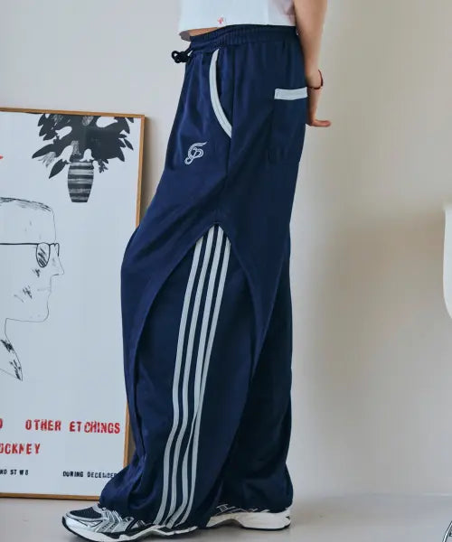 [CPGN STUDIO] Curved Line Track Pants Navy / 커브드 라인 트랙 팬츠 네이비