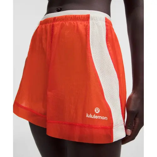 [LULULEMON] License To Train Textured High-Rise Shorts 4inch / 라이선스 투 트레인 텍스처드 하이라이즈 쇼츠 4inch  CRYE LTIV