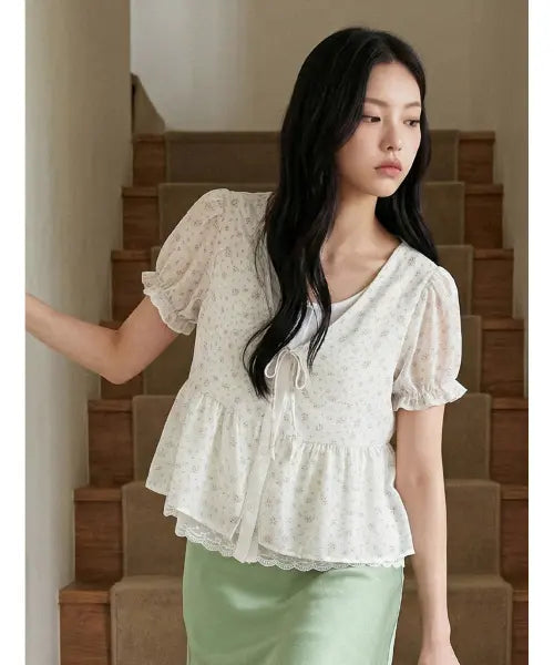 [FOREVER21] Floral Ribbon Peplum Blouse / 플로럴 리본 페플럼 블라우스 (FTDBBL038)