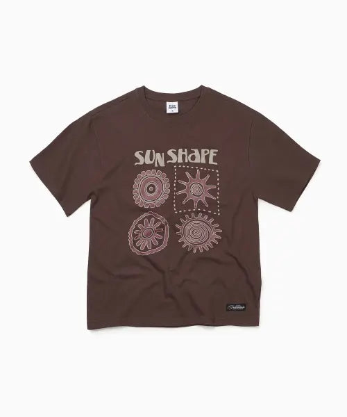 [FREEMARIO] Sun Mark T-Shirt [Brown] / 썬 마크 티셔츠 [브라운]