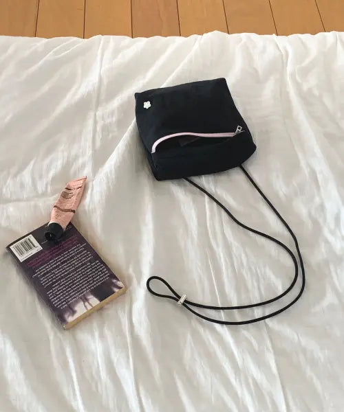 [KEIKE] pocket bag - black / 포켓백 - 블랙