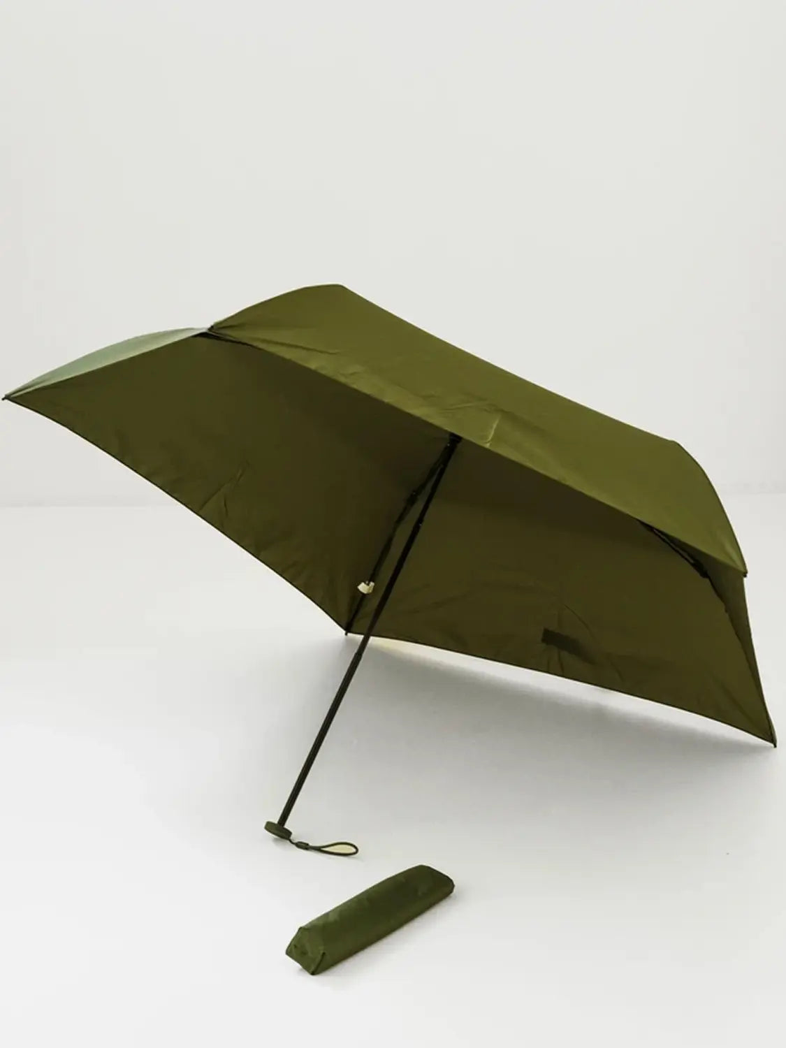 [DAISO] Ultra-lightweight UV Protection Color Sun Umbrella 50 cm Khaki / [UV 최대 90% 차단] 초경량 자외선 차단 컬러 우양산 5K 50 cm 카키