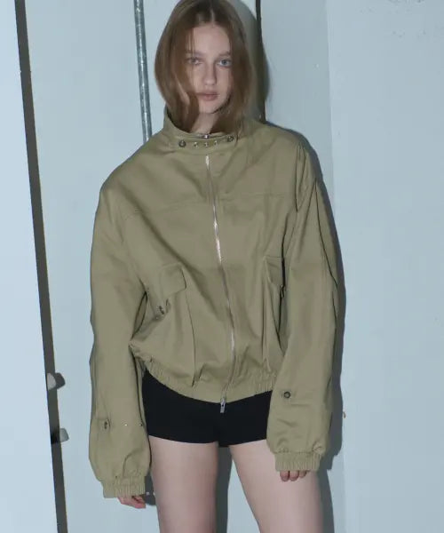[PLACE STUDIO] Studded high-neck buckle multi-pocket point oversized blouson cotton zip-up jacket [beige] / 스터드 하이넥 비조 멀티 포켓 포인트 오버핏 블루종 코튼 집업 자켓 [베이지]