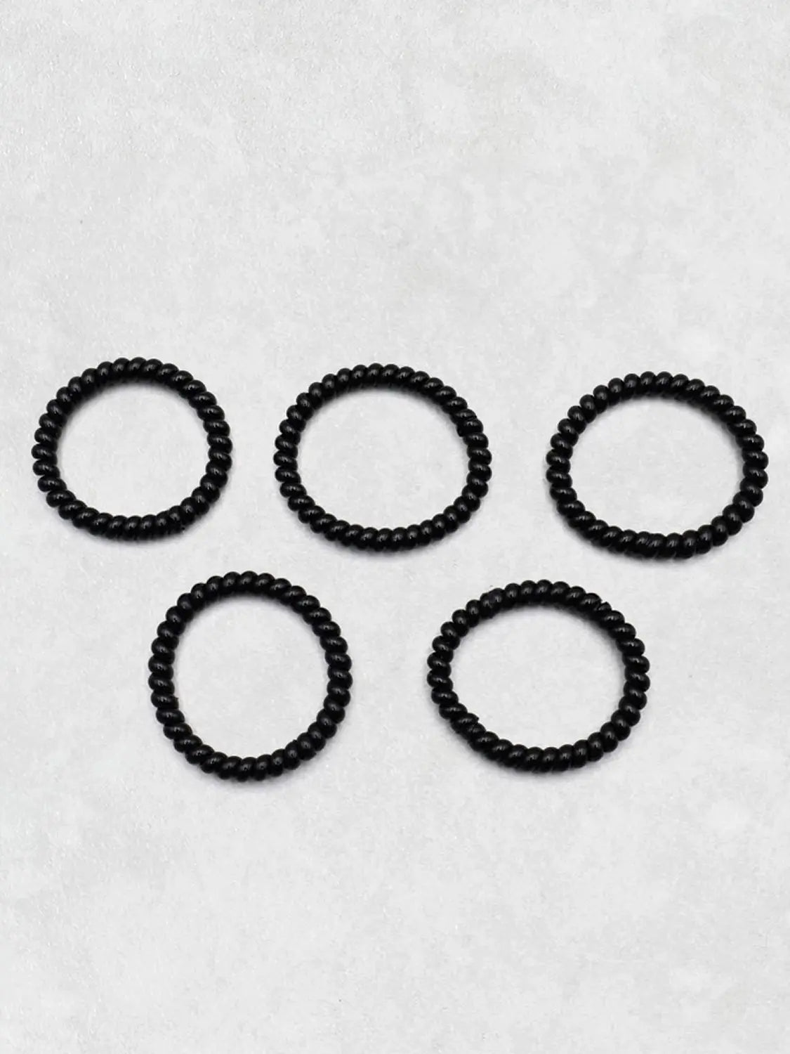[DAISO] Thin Spring Hair Ties (5-Pack) / 얇은 스프링 고무줄 블랙 5개입