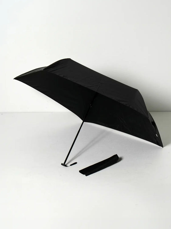 [DAISO] Ultra-Lightweight 3-Fold Umbrella, 50 cm, Black (Blocks up to 90% UV) / [UV 최대 90% 차단] 초경량 3단 우양산 5K 50 cm 블랙