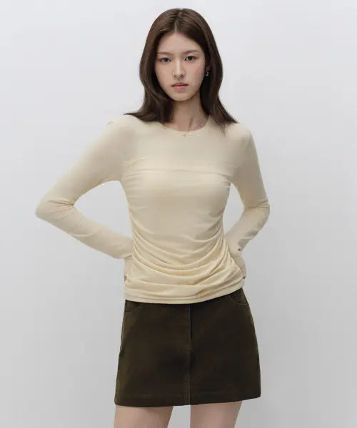 [MUSINSA STANDARD WOMAN] Women's Front Shirring Long Sleeve T-Shirt [Butter Cream] / 우먼즈 프론트 셔링 긴소매 티셔츠 [버터 크림]