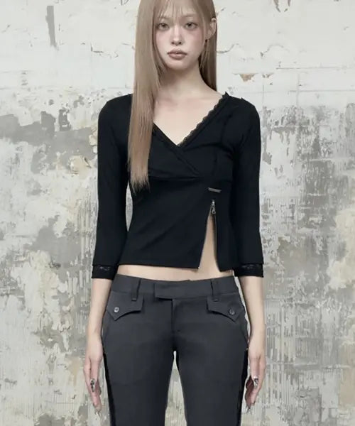 [ETRE AU SOMMET] Lace Trim Button Wrap Long Sleeve (Black)