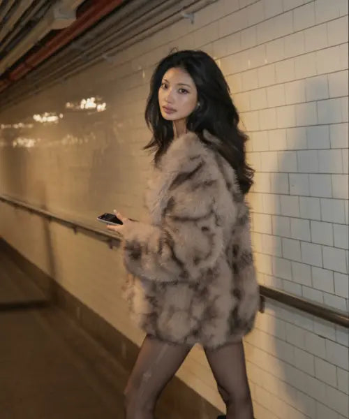[VIRGINKISS] Timeless fur jacket / 타임리스 노카라 퍼자켓