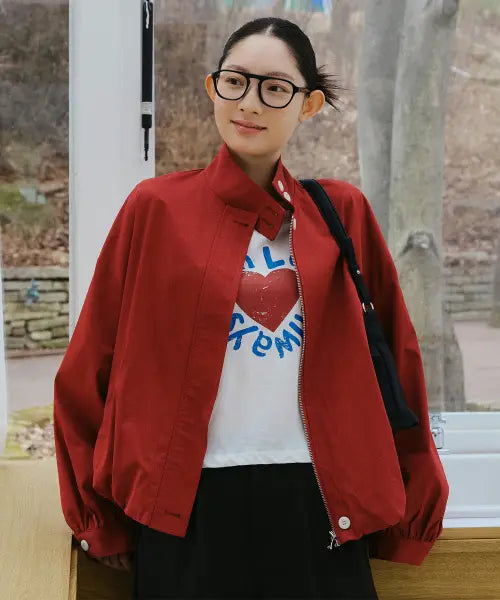 [LOEIL] High Neck Cotton Blouson Jacket - Red / 하이넥 코튼 블루종 자켓 - 레드