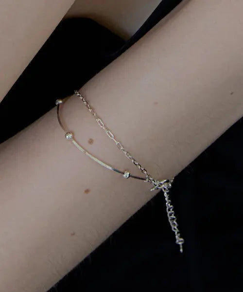 [ALLEUN] Silver 925 Chain Snake Chain Ball Layered Bracelet / 실버925 뱀줄 볼 각줄 체인 팔찌 레이어드