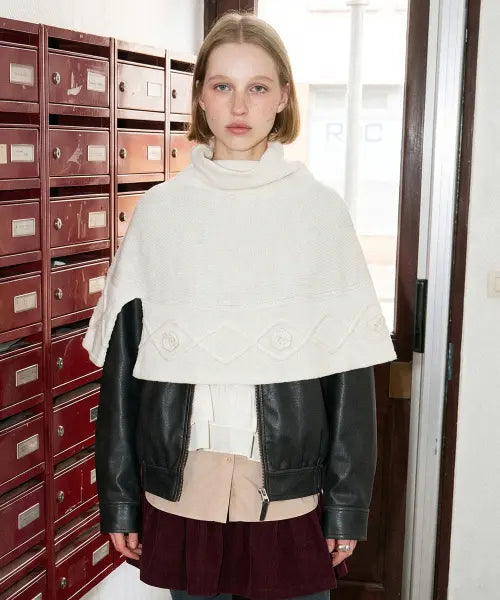 [SINOON] High Neck Knit Cape (Ivory)