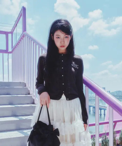 [8SECONDS] [MINJUKIM] Ruffled Long Sleeve Cardigan Navy / [민주킴] 러플 긴소매 카디건  네이비