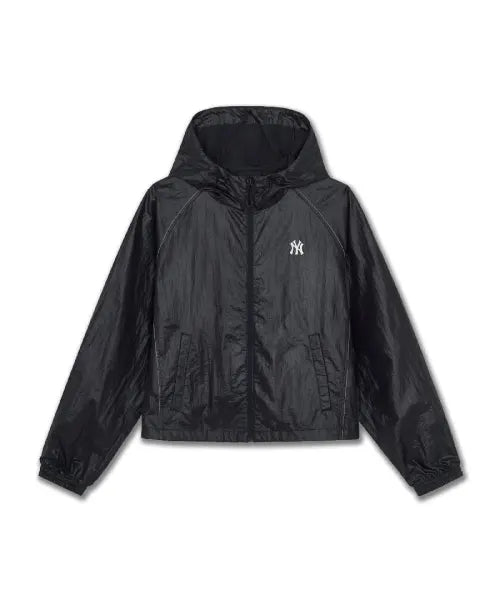 [MLB] WomenS Gorpcore Gloosy Windbreaker / 여성 고프코어 유광 바람막이 NY (Black)