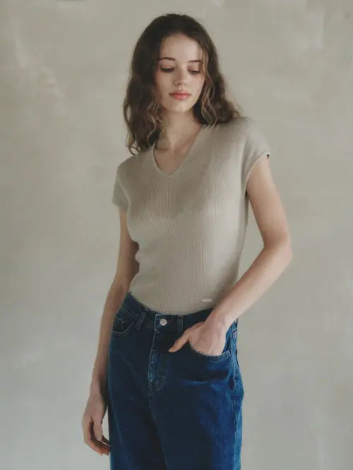[LENINA] LONDI V-Neck Wool Knit - Beige / LONDI v-neck wool knit_BEIGE