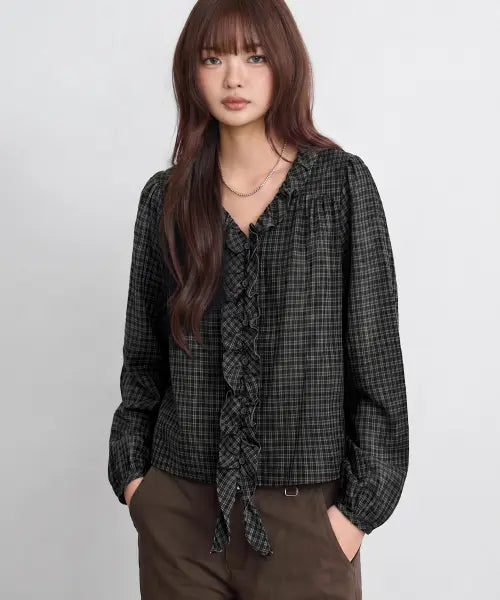 [EUGGEN] V-NECK RUFFLE TAIL BLOUSE_CHECK BLACK / 브이넥 러플 테일 블라우스_체크 블랙