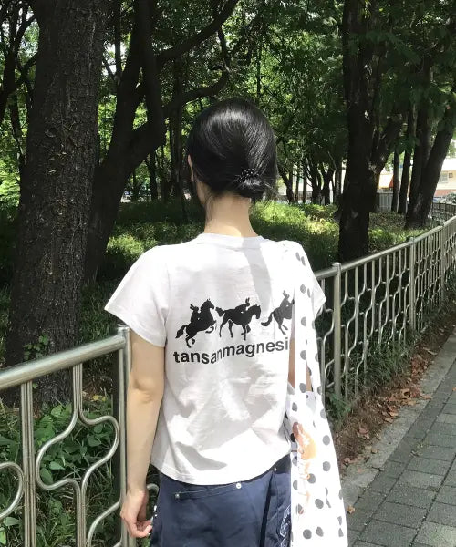 [TANSANMAGNESIUM] Horse Rabbit T-Shirt (Light Pink/Black) / 홀스 래빗 티셔츠 (라이트핑크/블랙)