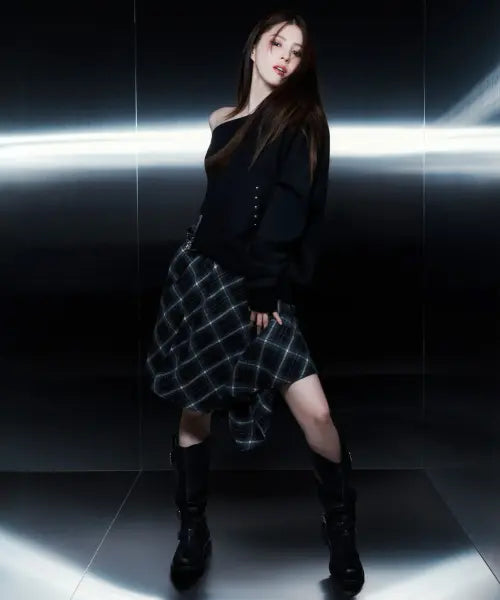 [MUSINSA STANDARD WOMAN] Women's Check Asymmetric Skirt [Black/Grey] / 우먼즈 체크 어시메트릭 스커트 [블랙/그레이]