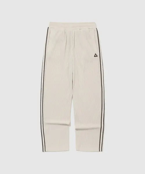 [LECOQ] Uniq Waffle Track Pants - Ivory / 유니 와플 트랙팬츠 - 아이보리 QR323LFP82