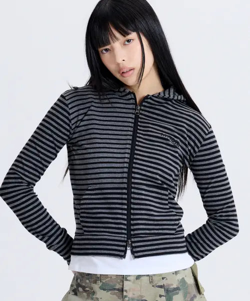 [MACNI] ODD STRIPE ZIP UP HOODIE CHARCOAL