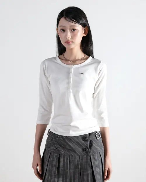 [MAGORENSEOUL] Henley Neck 3/4 Sleeve White / 헨리넥 3/4 슬리브 화이트