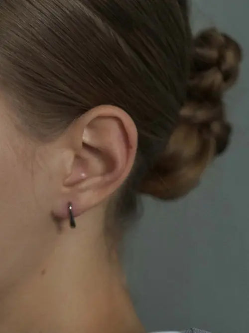 [AORA] LAGO Drop Minimal Earrings / 라고 드롭 미니멀 이어링
