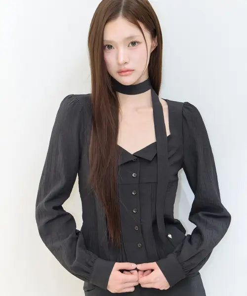 [ILLIGO] PINTUCK FLARE BLOUSE BLACK / 핀턱 플레어 블라우스 블랙
