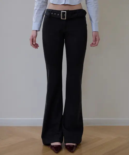 [ROSEFRANTZ] Belted Boots Cut Pants [Black]