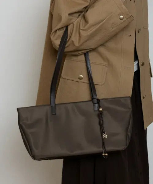 [DEPOUND] moody wide bag (nylon) - dark brown / 무디 와이드 백 나일론 [다크 브라운]