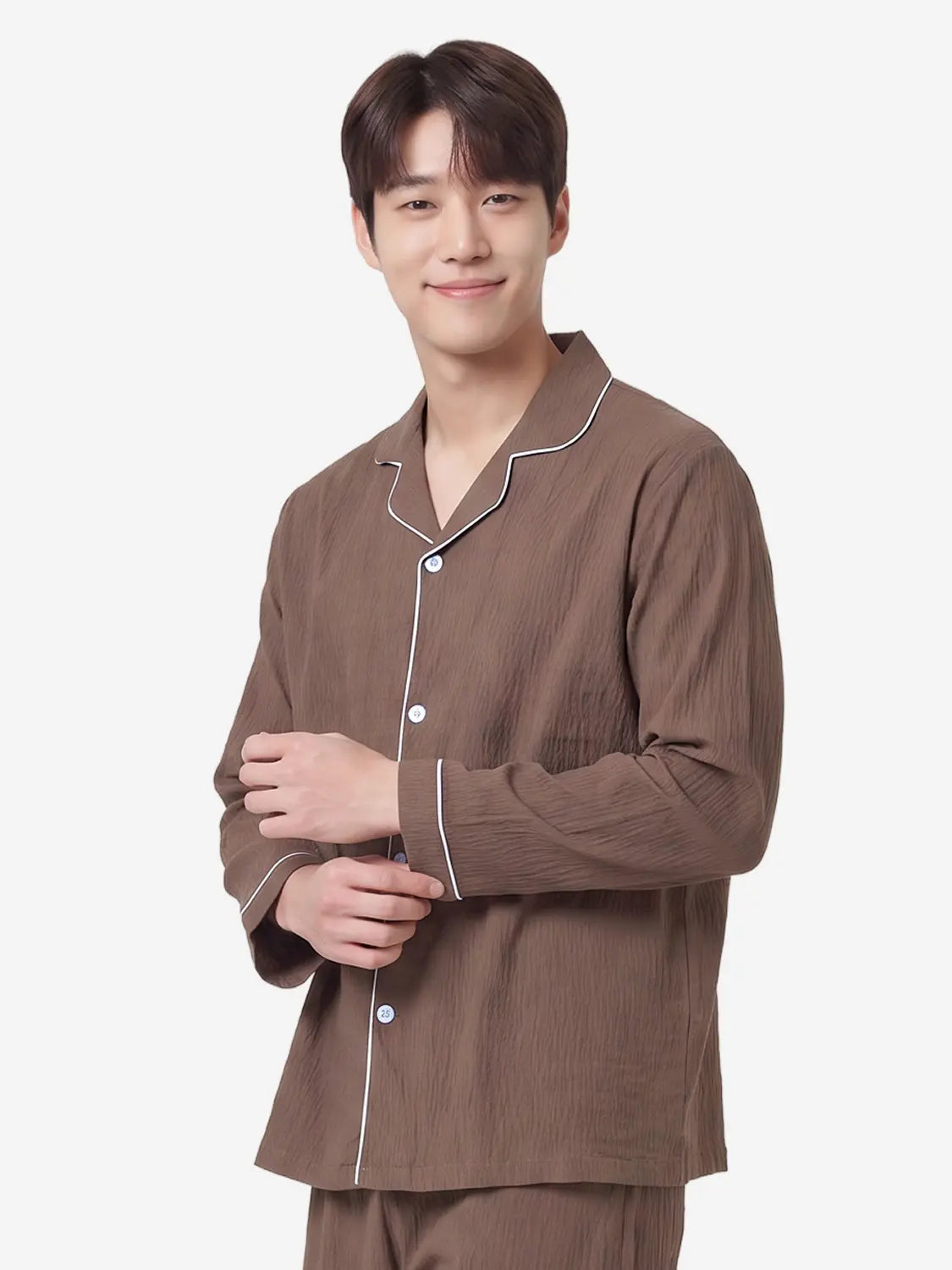 [DAISO] Piping Point Long Sleeve Pajamas L Brown / 파이핑 포인트 긴팔 파자마 L 브라운