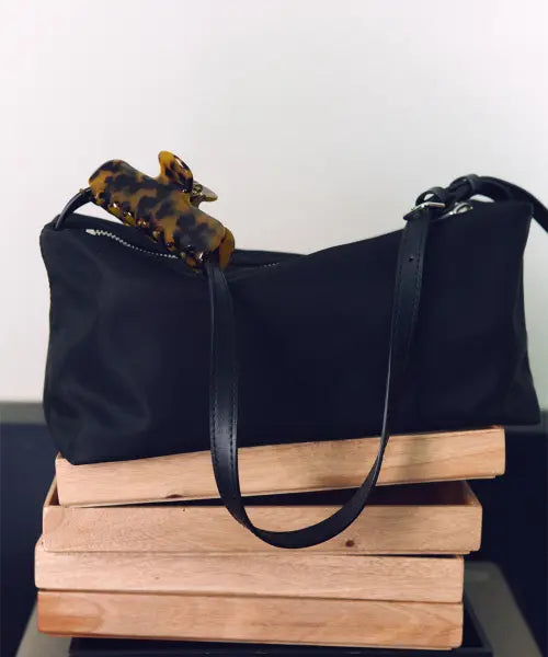 [OVHEE] Minu Nylon Shoulder Bag - Black / 미누 나일론 숄더백 Minu Nylon Shoulder Bag_Black