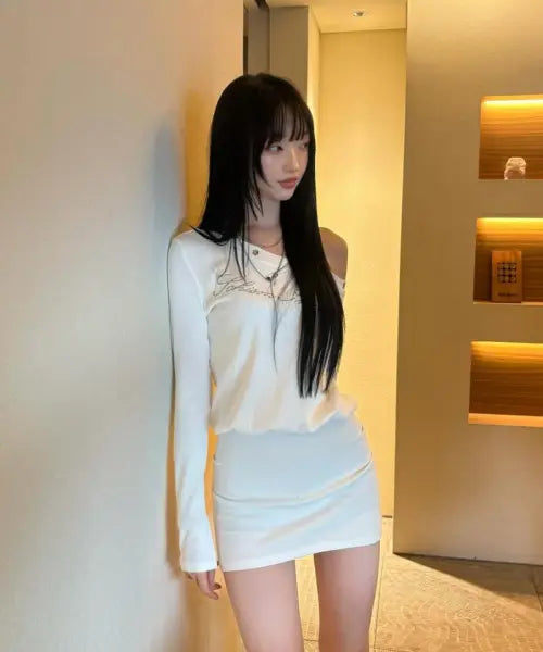 [SCHISM INDUCING] HEISEI GYARU ONEPIECE WHITE