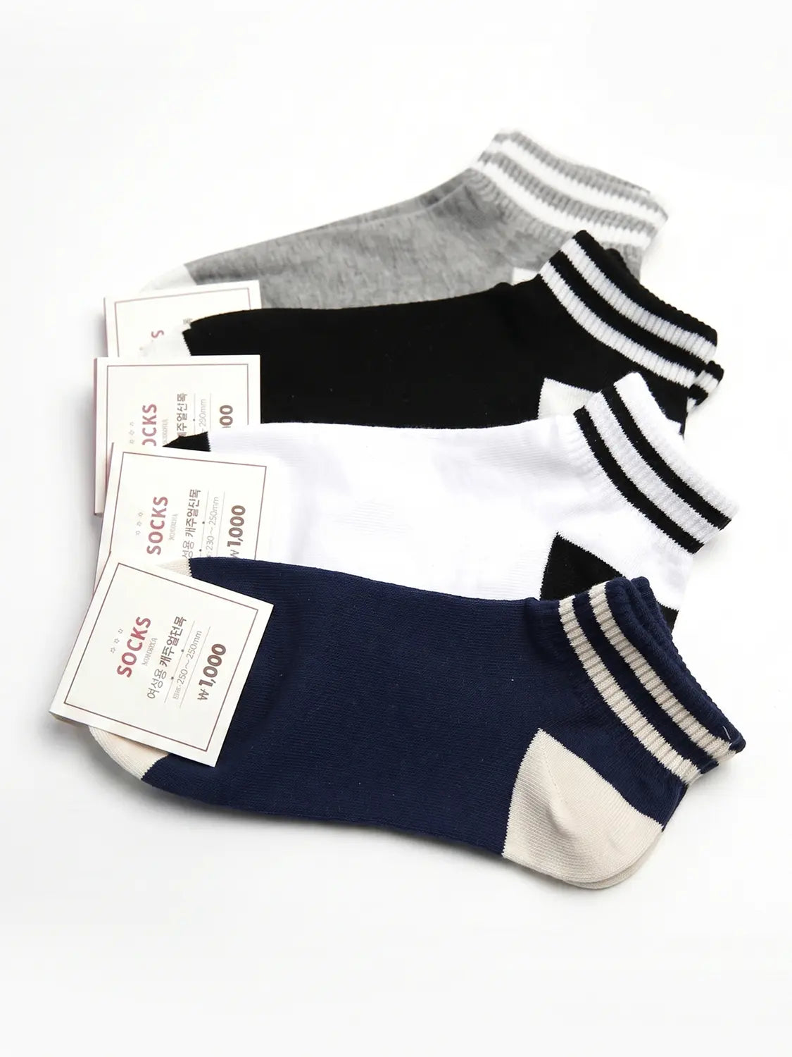 [DAISO] Women's Casual Short Socks (Ruffle) / 여성용 캐주얼 단목 양말 (링글)