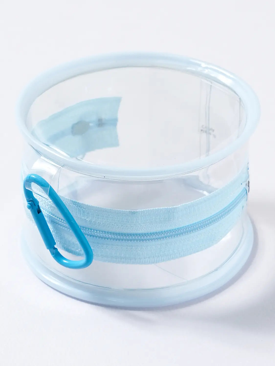 [DAISO] Carabiner Round Clear Case Light Blue / 카라비너 원형 클리어 케이스 라이트블루