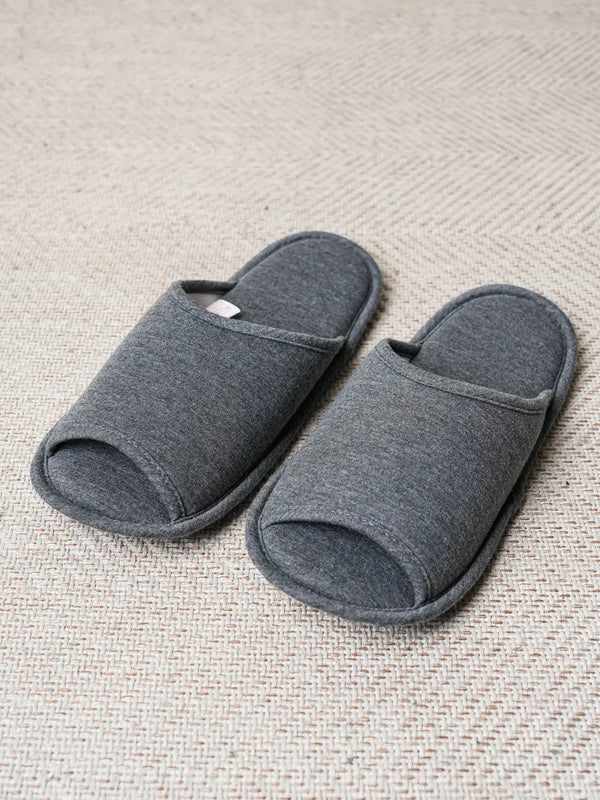 [DAISO] Washable Solid Color Split Living Room Slippers 270 mm / 워셔블 단색 트임 거실화 270 mm