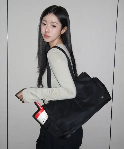 [MCLANEE] melda nylon shoulder bag / 멜다 나일론 숄더백