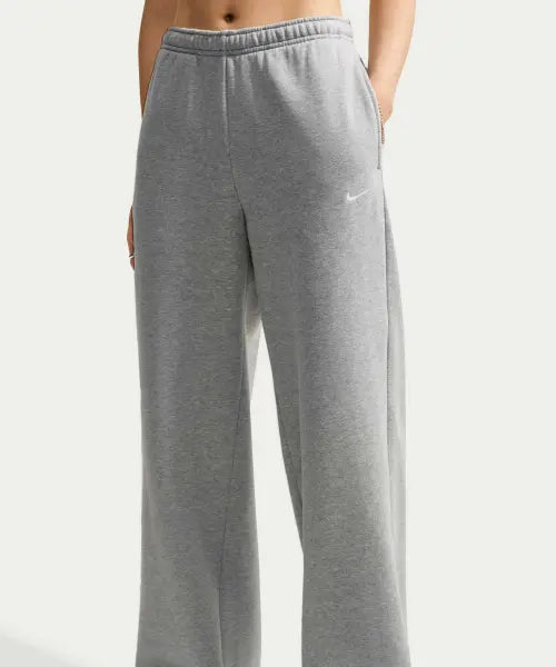 [NIKE] W NK STDO FLC MW MR STD WL PNT - DK GREY HEATHER/(SAIL) / 스튜디오 플리스 미디엄 웨이트 미드라이즈 와이드 레그 팬츠 W - 다크 그레이 헤더:세일 / IM8103-063