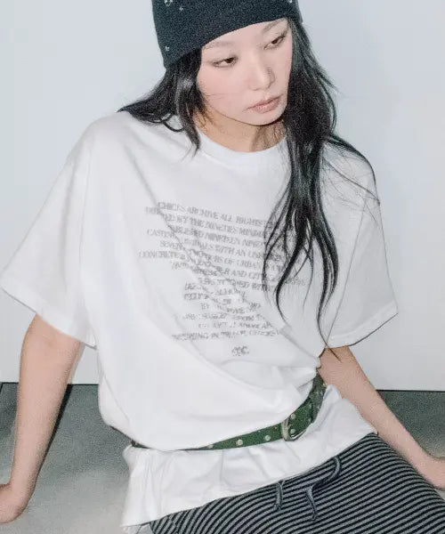 [CHICKS] Assemble Lettering Oversized Short Sleeve Tee White / 어셈블 레터링 오버 반팔 화이트
