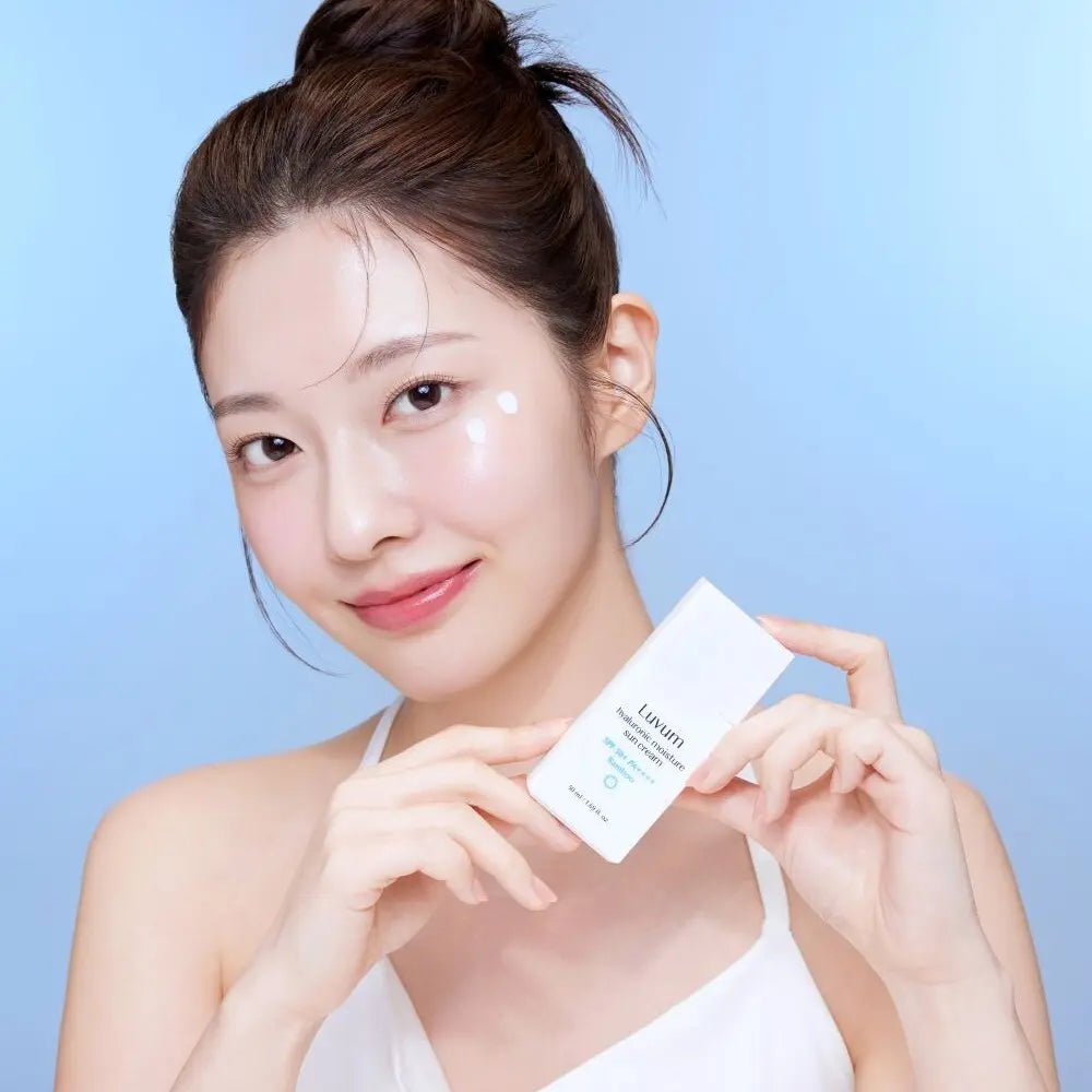 [luvum] Luvum Bamboo Hyaluronic Acid Moisture Sun Cream 50ml / 러븀 대나무 히알루론산 수분 선크림 50ml