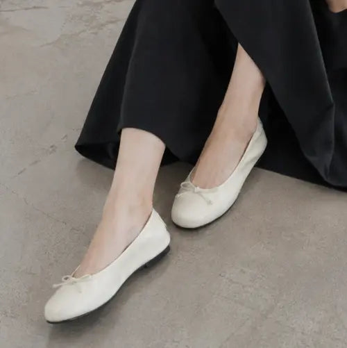 [KUMKANG] FAIR LADY Women's Soft Leather Ribbon Banding Flats RICPUC6012WFAIF9 / FAIR LADY 여성 소가죽 리본 밴딩 플랫 RICPUC6012WFAIF9