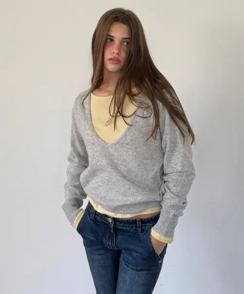 [ASURA] PURE WOOL DEEP V KNIT (MELANGE GREY)